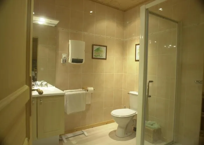 Ciel D'ardeche 3* Lachamp-Raphael